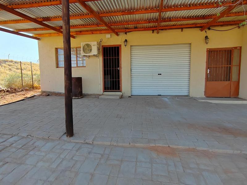 6 Bedroom Property for Sale in Upington Rural Northern Cape